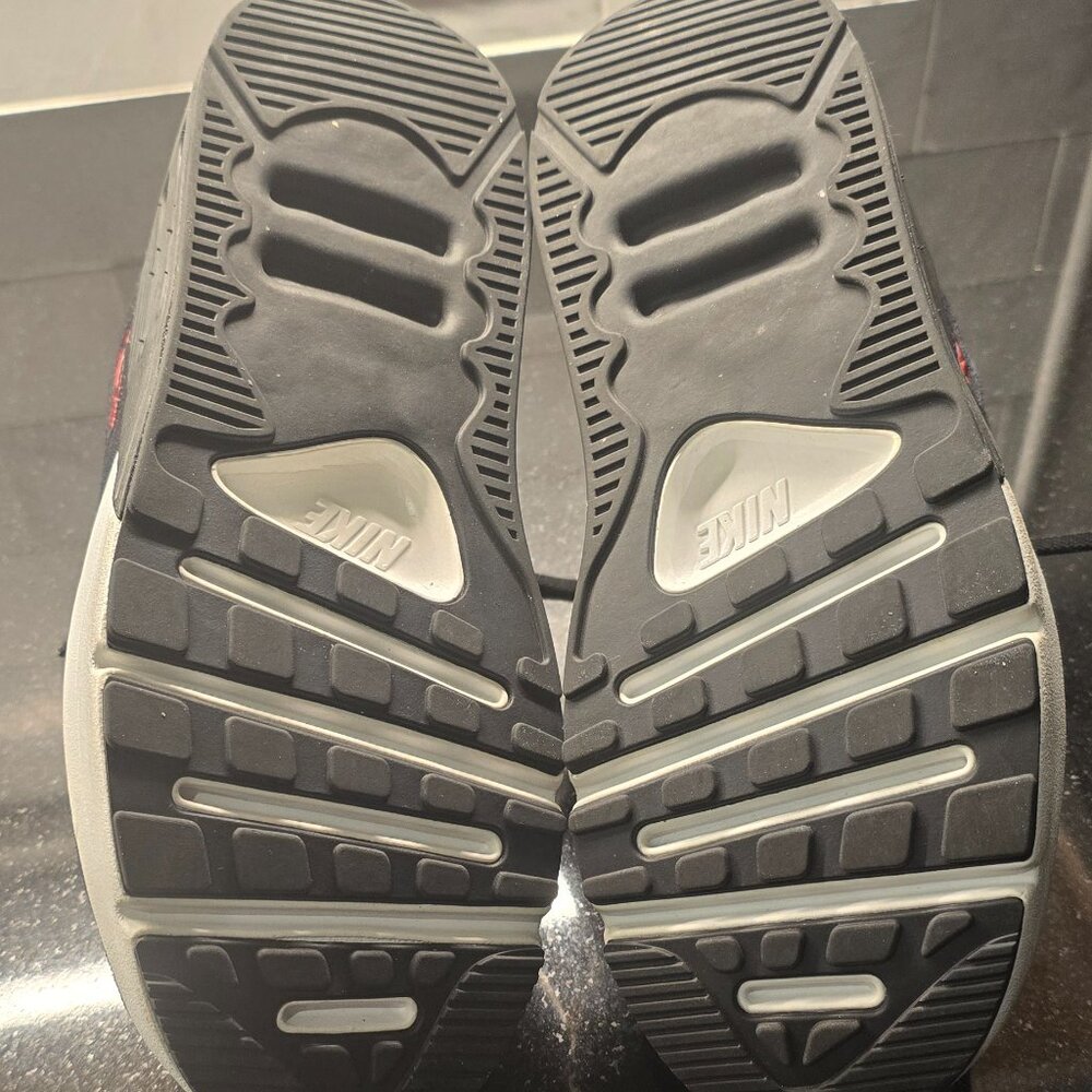 Women Nike Sneakers Air Max 7.5 - Picture 6 of 6